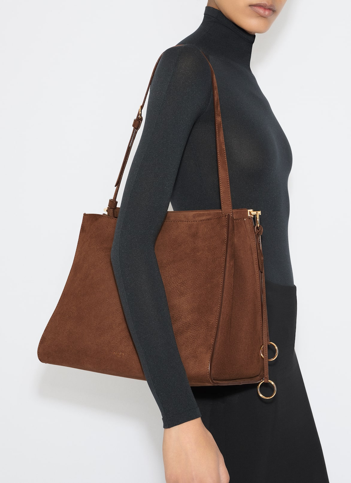 LE CLICK MEDIUM SQUARE BAG IN NUBUCK ALAÏA BROWN LE CLICK MEDIUM SQUARE BAG IN NUBUCK